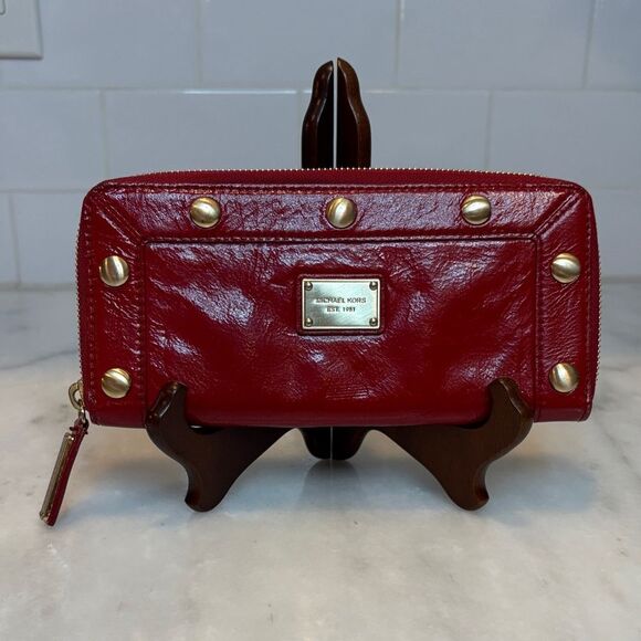 Michael Kors High Gloss Patent Leather Studded Full Size Wallet - Picture 1 of 15